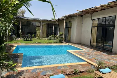 Image de Villa familiale, piscine privée sans vis-à-vis