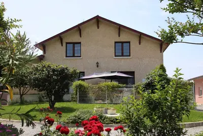 Image de Homerez - Maison confortable avec jardin à Lahosse