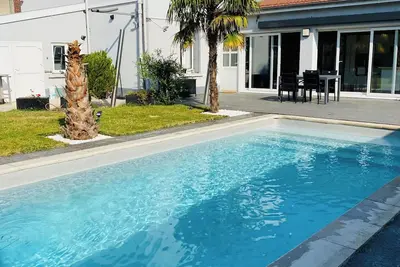 Image de La Villa Clauzets | Piscine