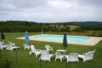 Image de Homerez - Maison familiale avec piscine à Salviac