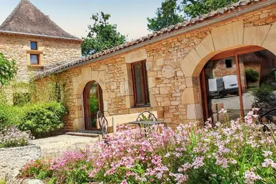 Image de Homerez - Maison Puy-l'Évêque avec jardin