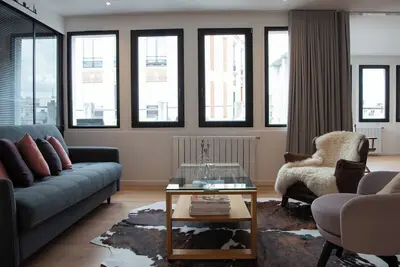 Image de La Maison sur le Toit, Hypercentre, Terrasse, Soleil