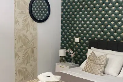 Image de Metro/Vatican Apartment