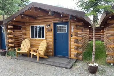 Image de Wolf Cabin-Modern Comfort in the Last Frontier (For families or casual travelers)