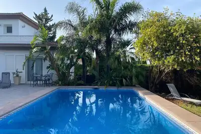 Image de Villa 'Alvaro' avec vue sur les montagnes, Wi-Fi et climatisation