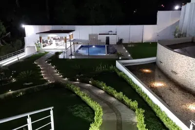 Image de Avandaro Forest House (rest in nature)