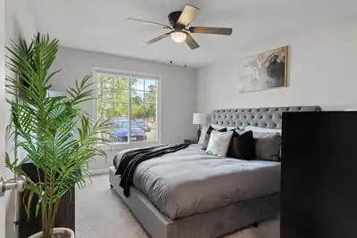 Brand New! Modern 1bd, 1ba Hidden Gem w/King Bed, Patio, Fast WiFi & Free Parking