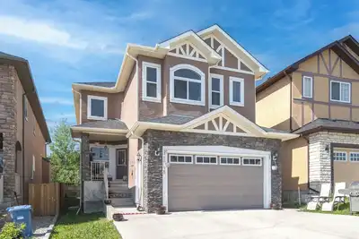 Image de cozy a little space for visiting family and Banff\naddress:1248b Sherwood Bv Nw