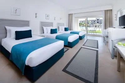 Image de Steps from Private Beach, Dive Center, Pool & Vibrant Evening Entertainment