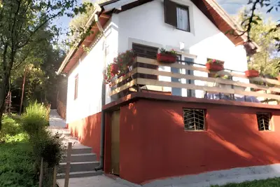 Image de Homerez - Maison confortable avec jardin à Jazvine