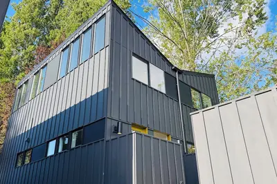 Image de Brand New Luxury Seattle Retreat