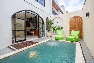 Image de Modern 1br Private Pool Villa w/ Netflix & Free Wifi