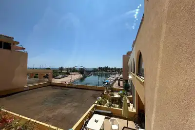 Image de Studio cabine avec loggia et parking, proche plage