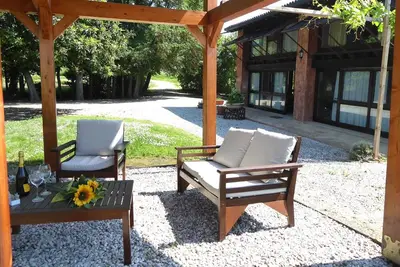 Image de Merveilleuse maison de vacances privée pour 6 personnes avec Wifi, Tv, patio et animaux admis