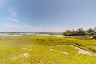 Panoramic Intercoastal Waterway Views Fully Updated One Bedroom Condominium!