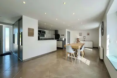 Image de Le Gîte de la Fontaine - Maison spacieuse