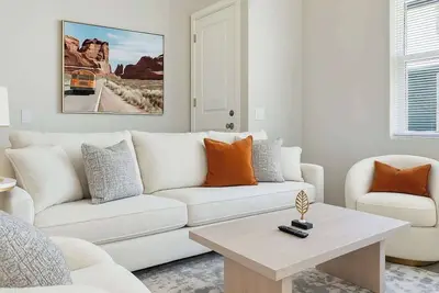 Image de Cozy 2br Getaway, 3 Bd/2ba