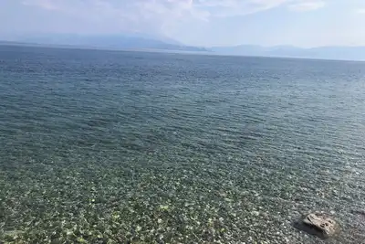 Image de Appartement en bord de mer avec piscine. Vue à couper le souffle!