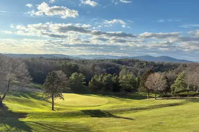 Image de Cozy 2-bedroom condo with stunning mountain and sunset views in Roaring Gap, Nc.