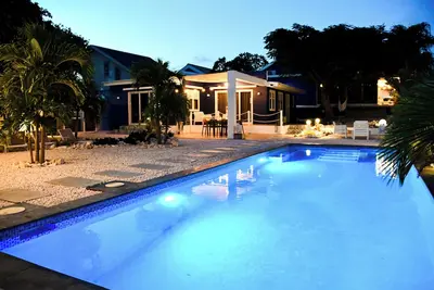 Image de Stylish family villa in Sun&Sand Boutique Resort - 5 min from Mambo&city