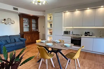 Image de Profumo di Elicriso - Fifth Floor