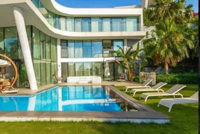 Image de Charming 4-bedroom building with Ac, WiFi in tranquil Boğaziçi