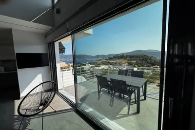 Image de The Artist, Best Sea View in Porto Rafti