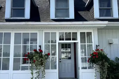 Image de En campagne, 10 minutes de la ville. Toutes les commodités, spa, piscine chauffé