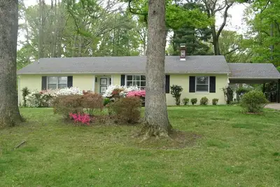 Image de Perfect for Extended Stays! One Level, Fenced Yard, Pets Welcome