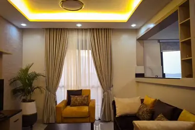 Image de stunning golden views just a short 10-minute walk to Acacia Mall buzz