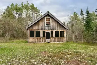 Image de Charming cabin with Ac in Burnham - Perfect getaway.