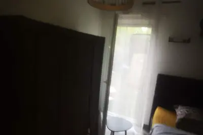 Image de Appartement familial, avec jardin au calme, a 10 minutes des plages en voiture