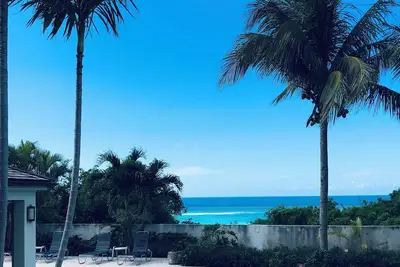 Image de Cima del Mar\n(Top of the Sea)\n\nHilltop, private 180 degree ocean view