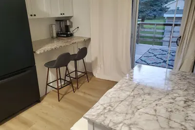 Image de Newly remodeled, , 3bed 1bath, Mint City Gem!