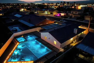 Image de Desert Lux Oasis • All King Beds