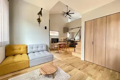 Image de Newly built private cottage in Yuzawa, Spruce Cottage_Base for skiing/snowboarding, nature and art