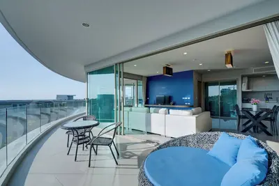 Image de Seaview – 2br, 10 Min to Beach by Continent