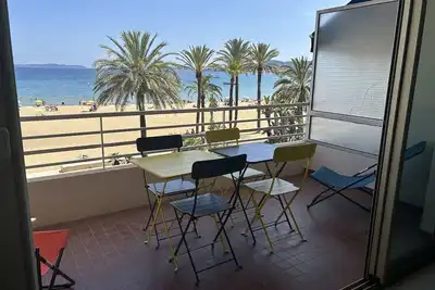 Image de Appartement 3 Pièces Climatisé, Vue Mer, Centre-Ville Le Lavandou