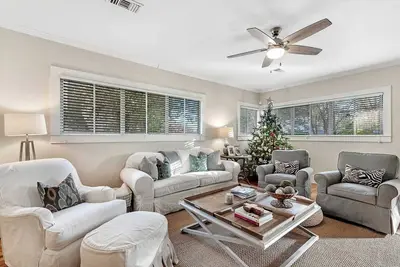 Image de Hummingbird Home - Bungalow & Apartment