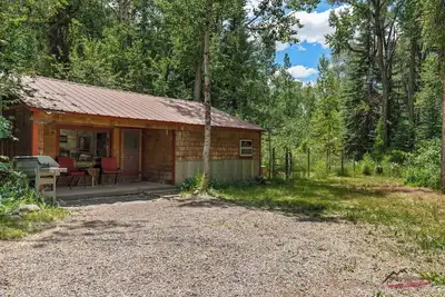 Image de Rustic Cabin on the Pine River, Pet-Friendly, Great Fishing