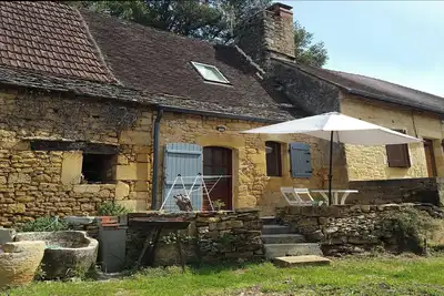 Image de Bâtisse du 18ème siecle rénovée, terrasse, proche de Sarlat