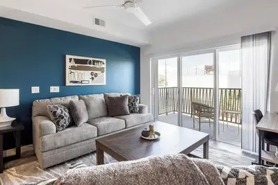 Image de Landing | Modern 2bd, Gym, Pool