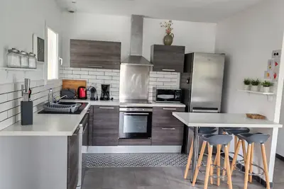 Image de Maison au calme  tout confort avec jardin proche du lac