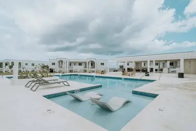 Image de New Oceanfront 3 Bed Luxury Condo with Stunning Views - at popular Sunset Point