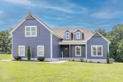 Charming Springfield Getaway
