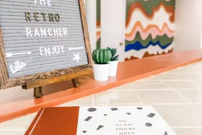 Image de Perfect Vintage game day house with tons of room for families or large groups!