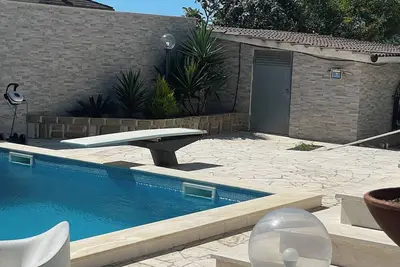 Image de Oasis of peace 300m from the sea!