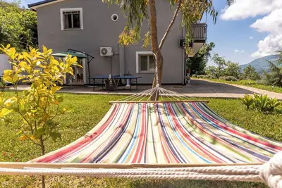 Image de Panoramic villa surrounded by greenery, 4 rooms: private bathroom, air conditioning and Tv.