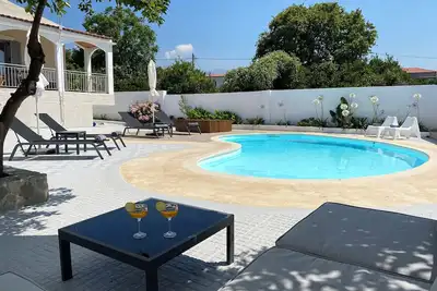 Image de Villa Elena | Private Villa in the heart of nature