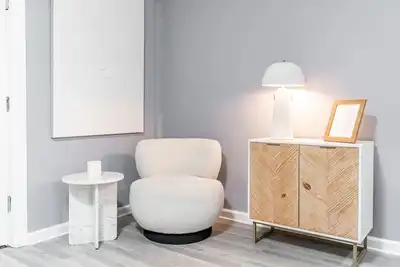 Image de Cozy Modern Apt Close to Nyc! No Steps or Stairs